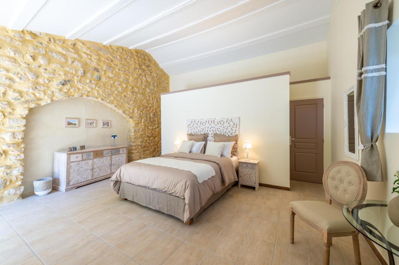 Maison D'Hotes Les Caroubiers Montségur-sur-Lauzon Εξωτερικό φωτογραφία